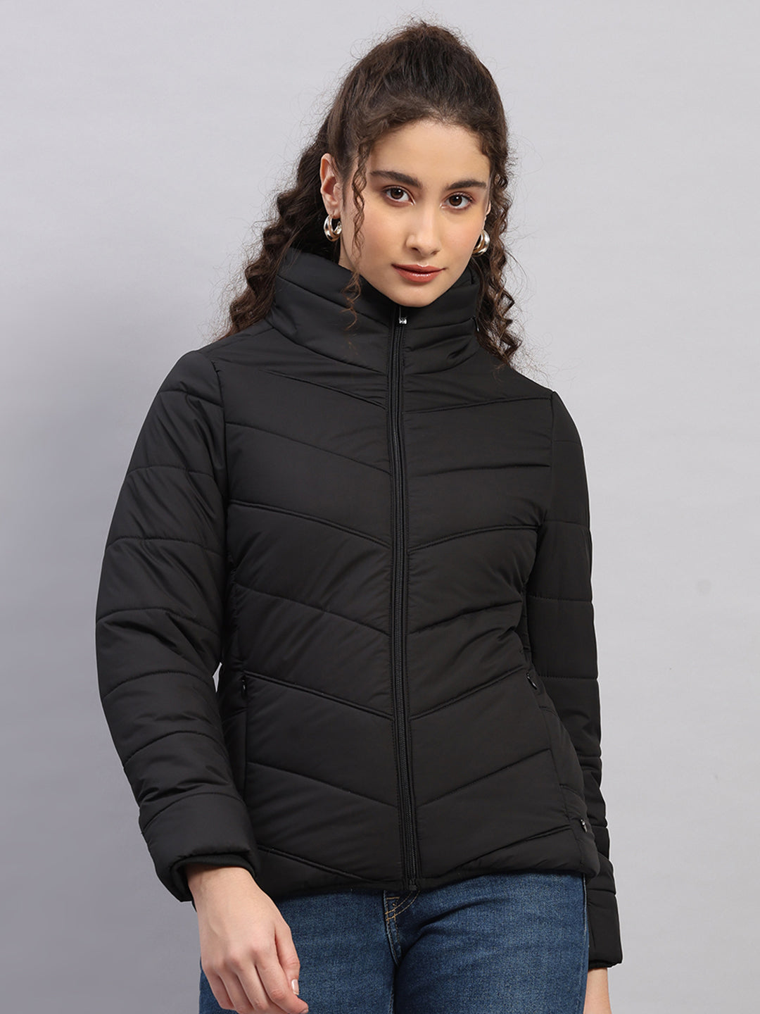 Women Black Self Design Collar Full Sleeve Jacket