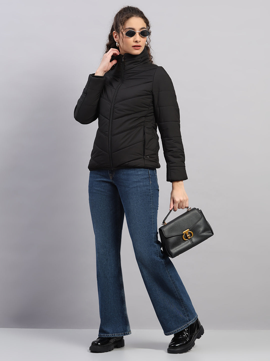 Women Black Self Design Collar Full Sleeve Jacket