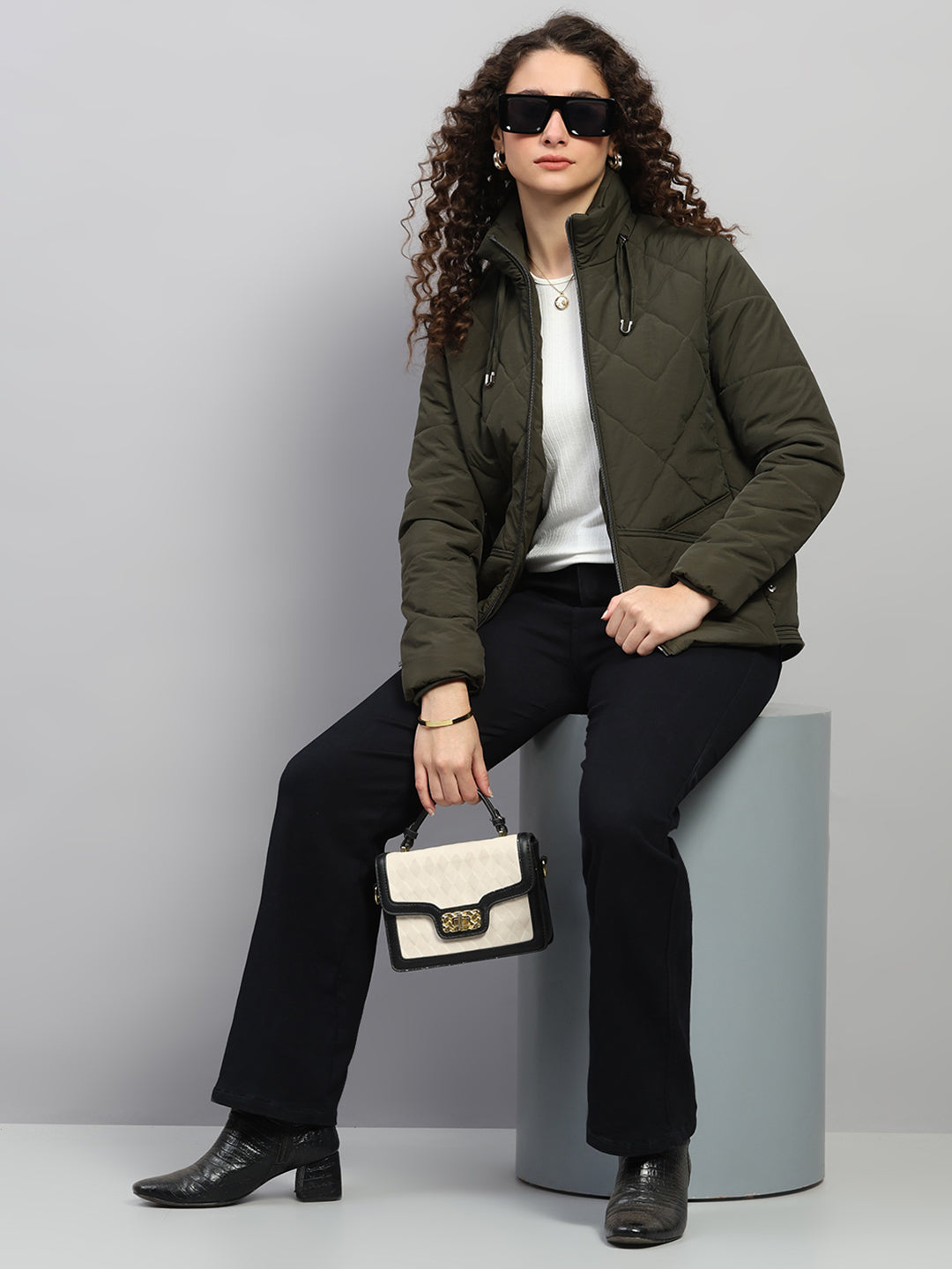 Women Olive Solid Collar Full Sleeve Jacket