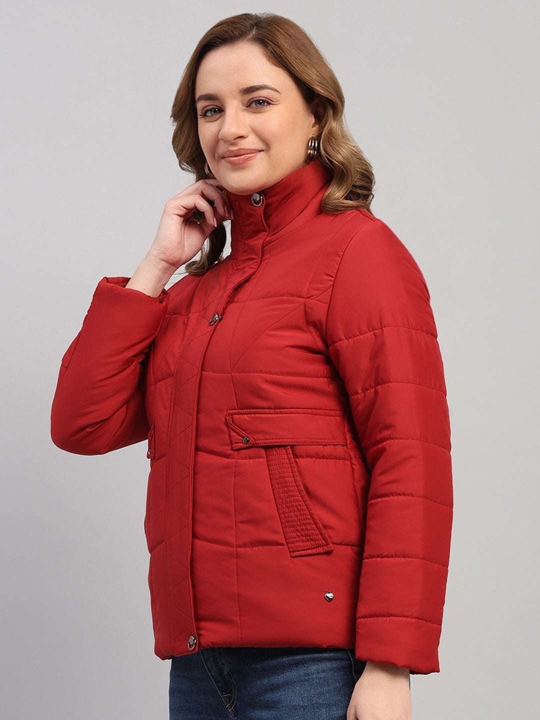 Women Red Solid Collar Full Sleeve Jacket