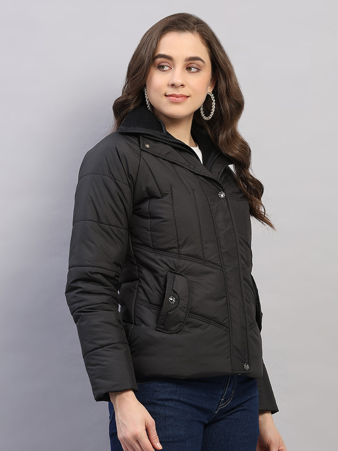 Women Black Printed Collar Full Sleeve Jacket