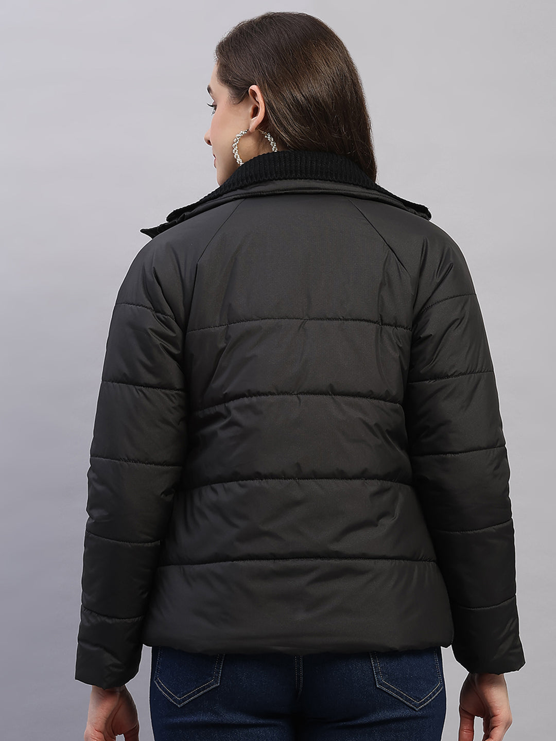 Women Black Printed Collar Full Sleeve Jacket