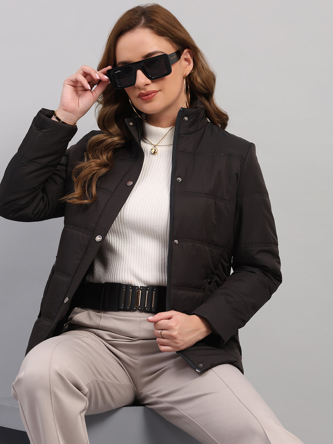 Women Charcoal Solid Collar Full Sleeve Jacket