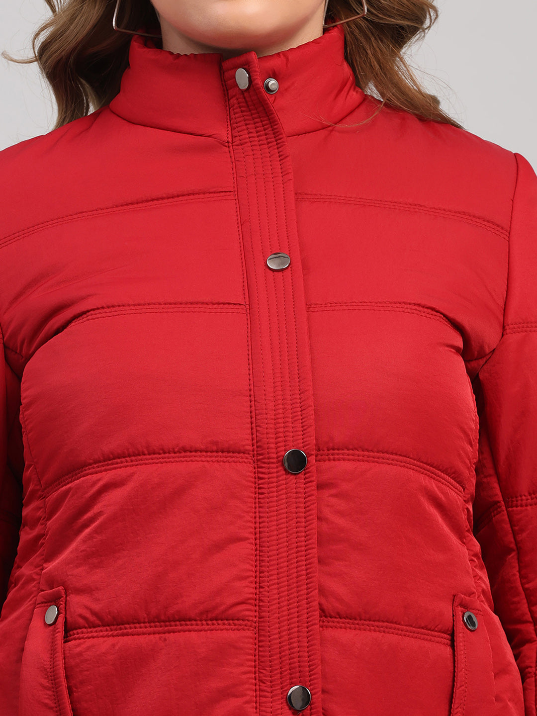 Women Red Solid Collar Full Sleeve Jacket