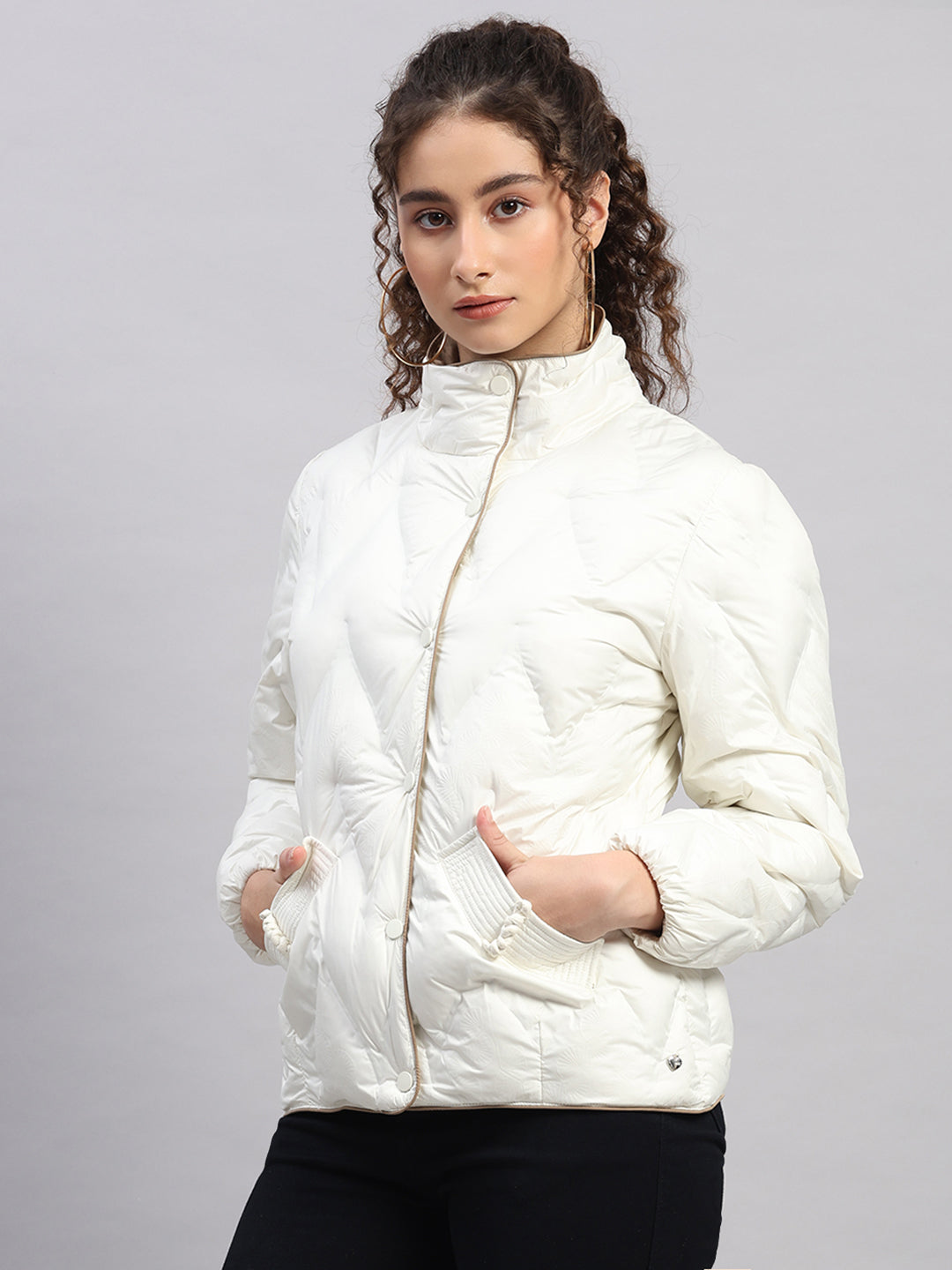 Women Off White Self Design Collar Full Sleeve Jacket