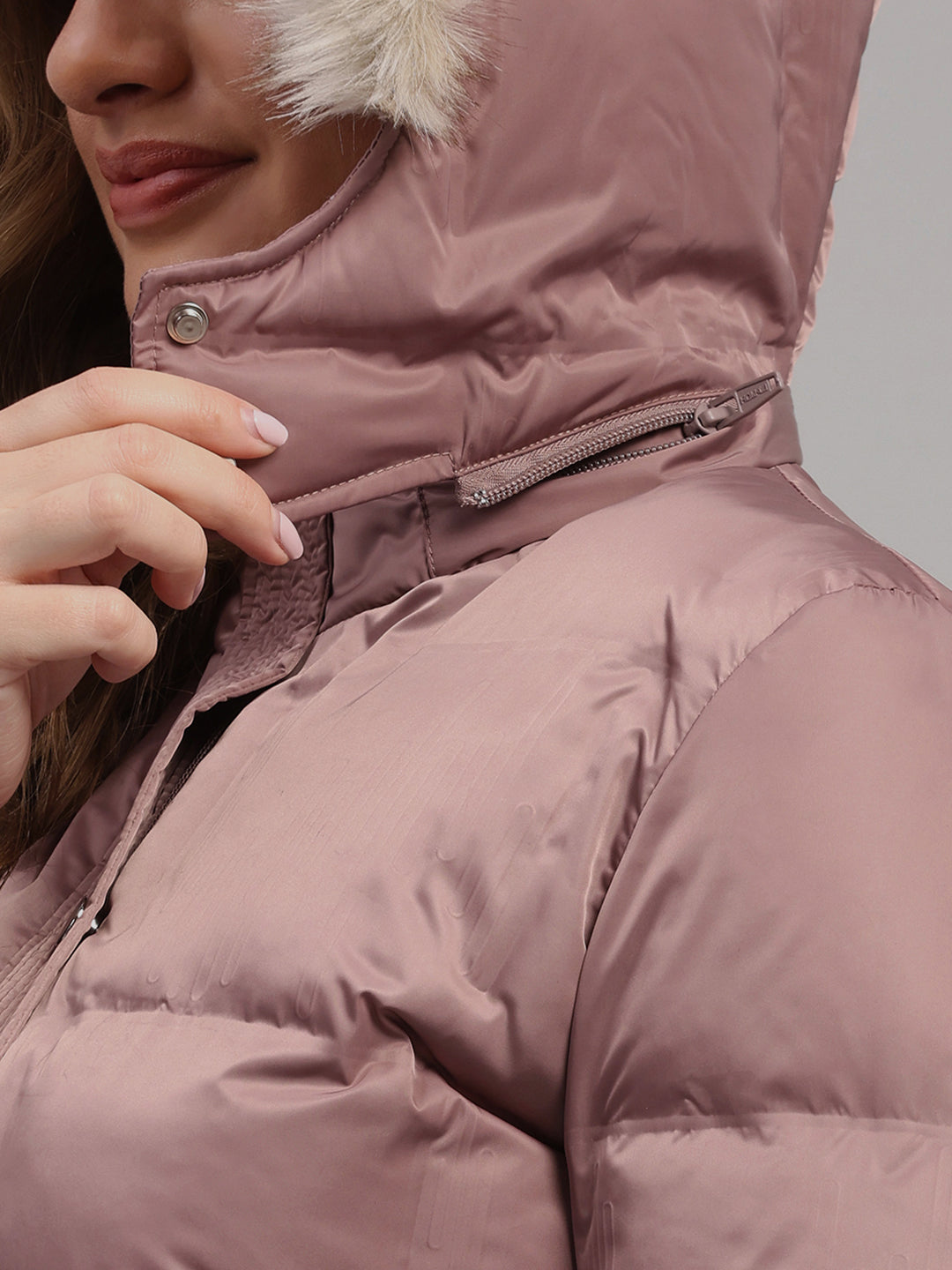 Women Mauve Self Design Hooded Full Sleeve Jacket