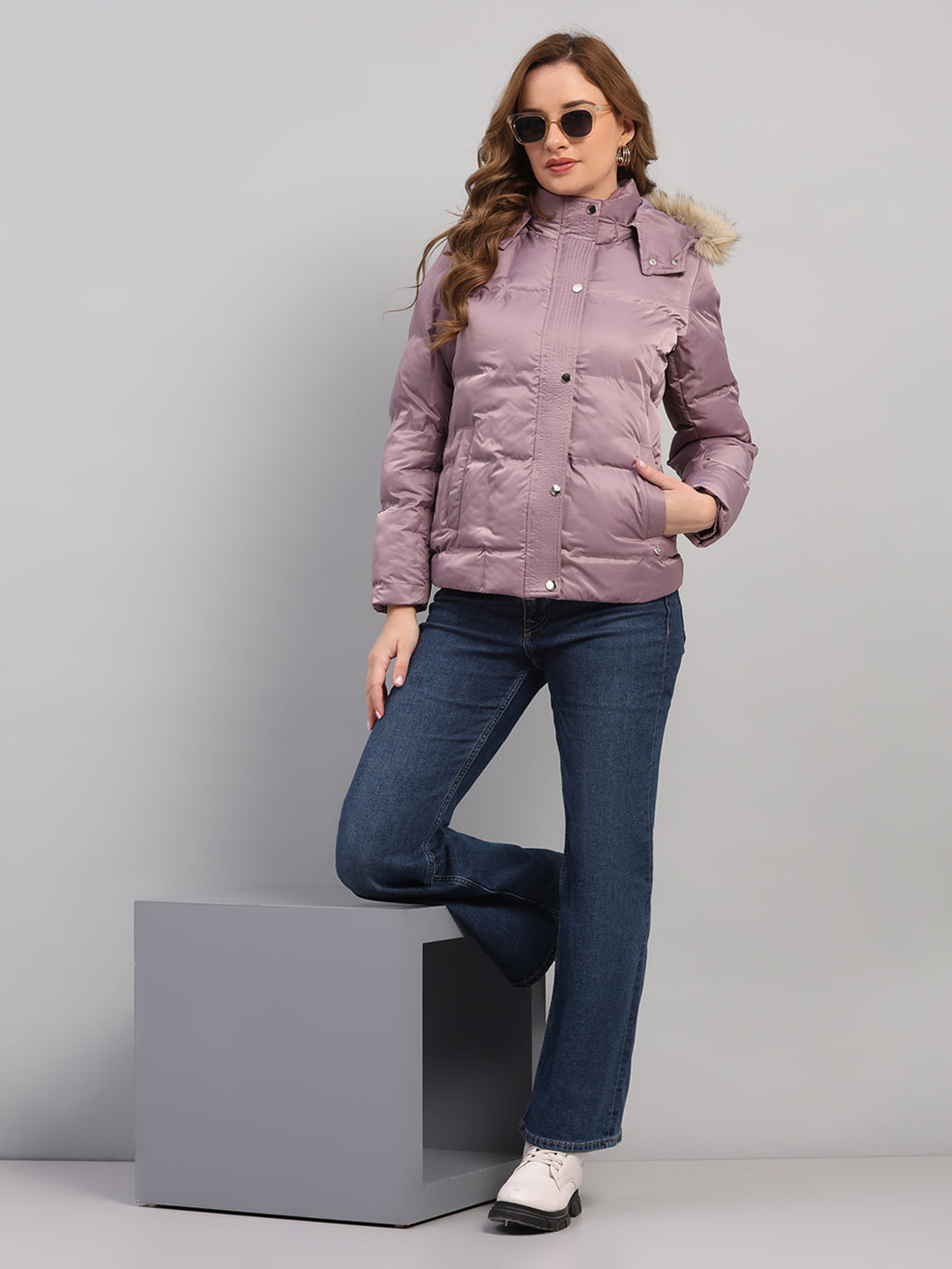 Women Mauve Self Design Hooded Full Sleeve Jacket