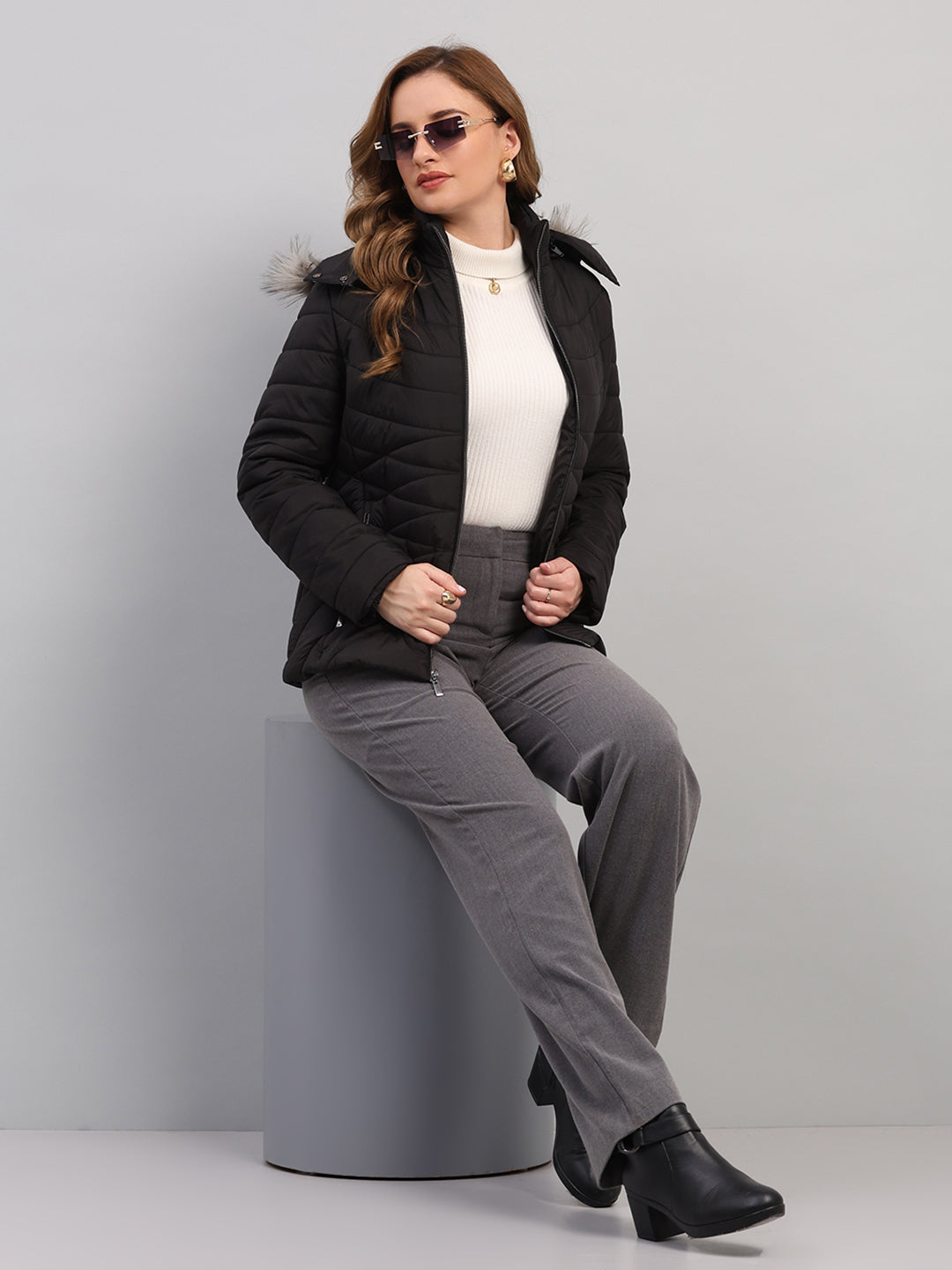 Women Black Solid Hooded Full Sleeve Jacket