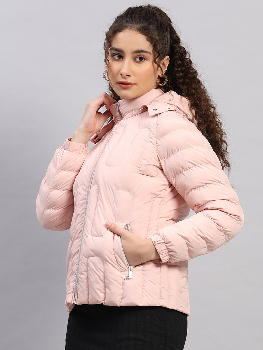 Women Pink Solid Hooded Full Sleeve Jacket