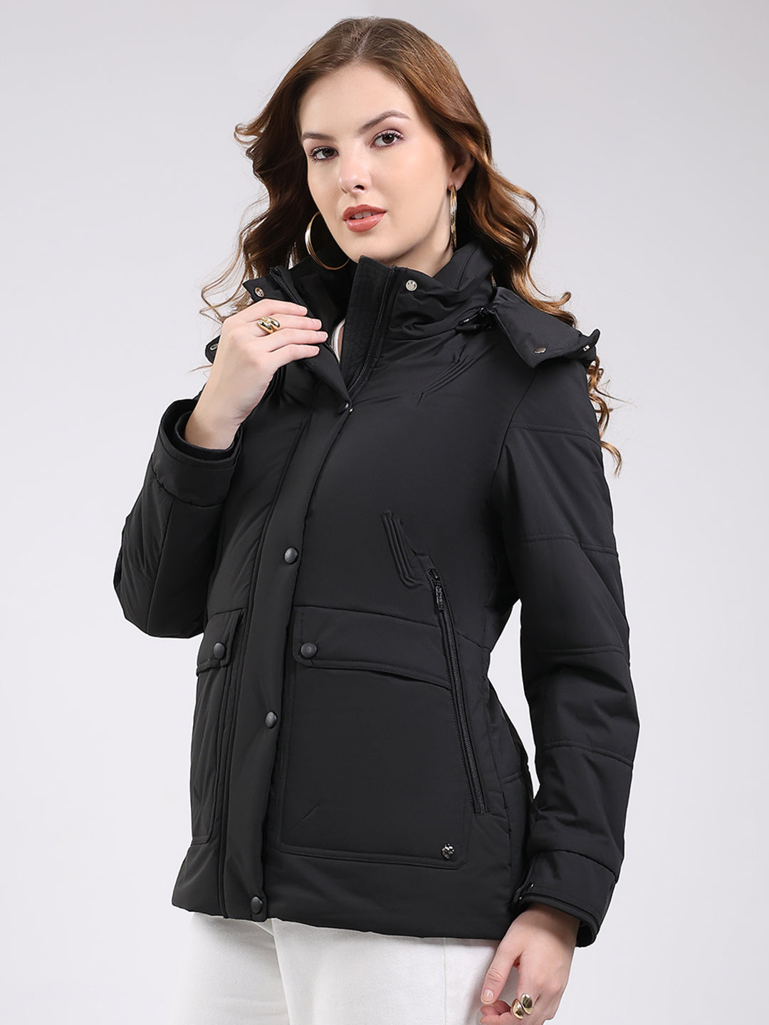Women Black Solid Hooded Full Sleeve Jacket