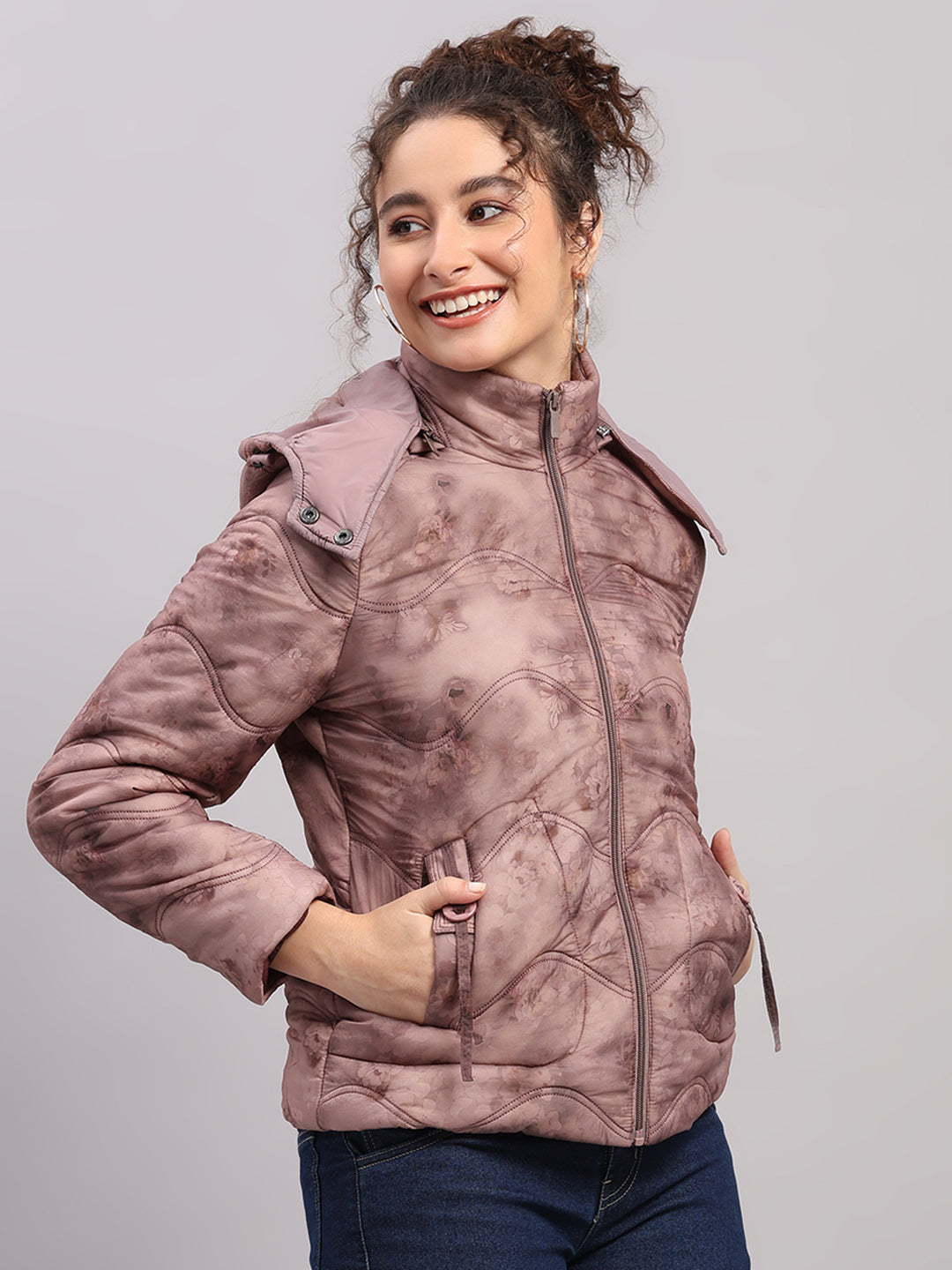 Women Mauve Printed Hooded Full Sleeve Jacket