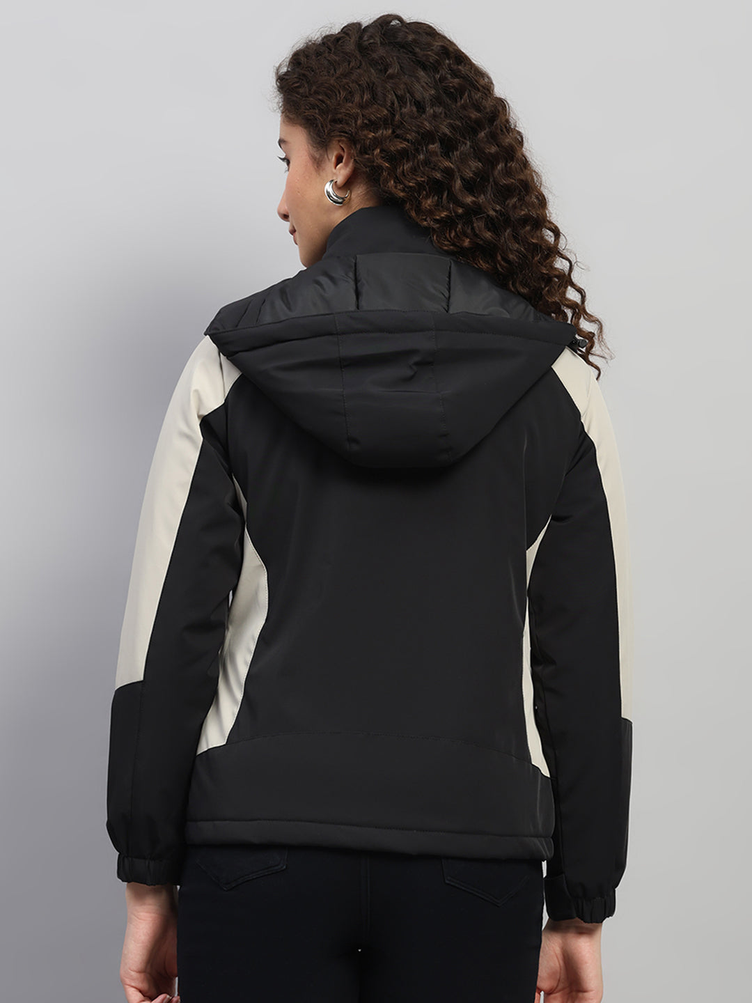 Women Black Solid Hooded Full Sleeve Jacket