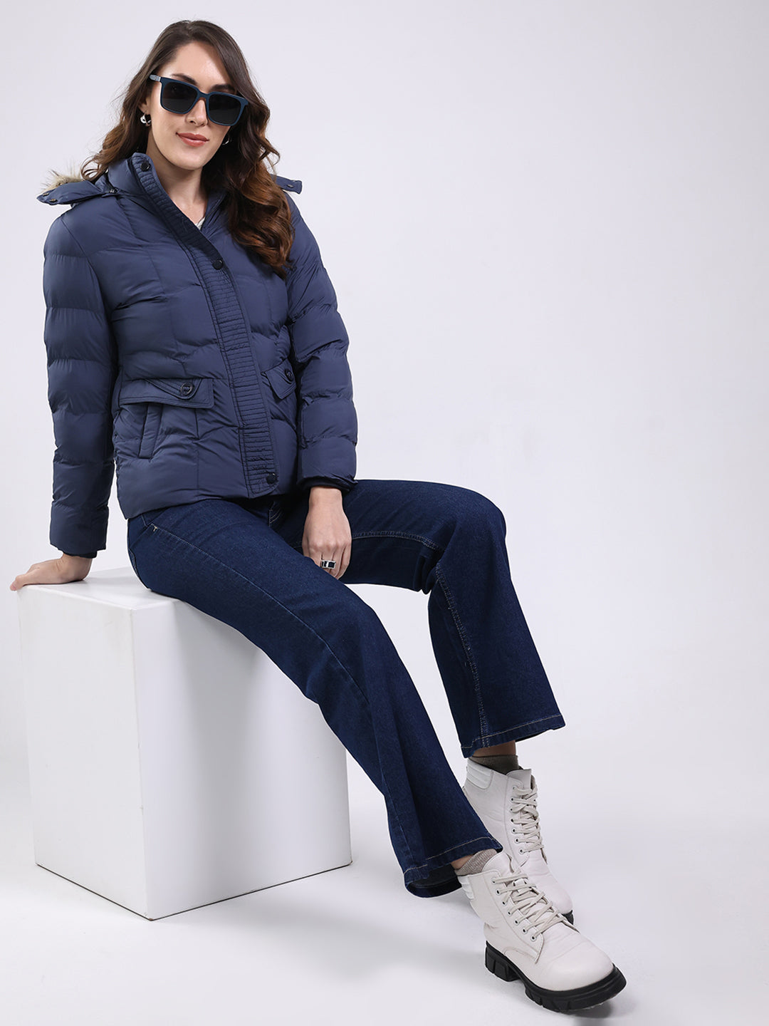Women Navy Blue Solid Hooded Full Sleeve Jacket