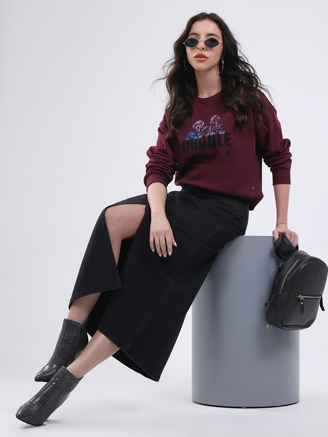 Women Burgundy Printed Round Neck Full Sleeve Sweatshirt