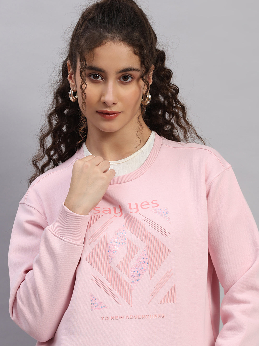 Women Pink Printed Round Neck Full Sleeve Sweatshirt