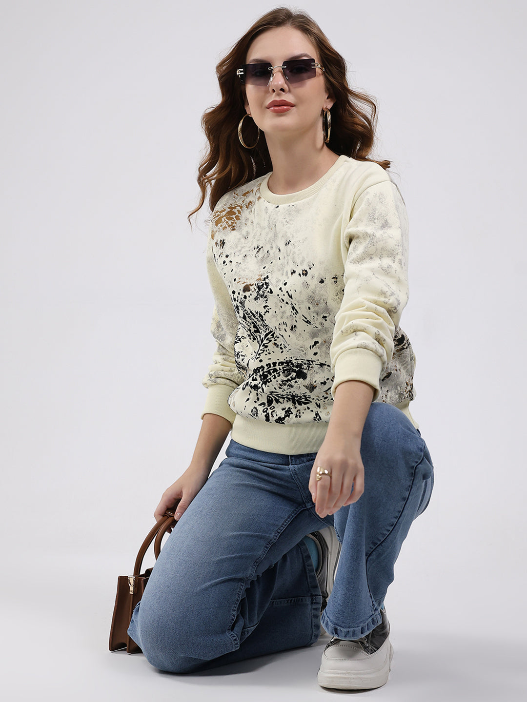 Women Off White Printed Round Neck Full Sleeve Sweatshirt