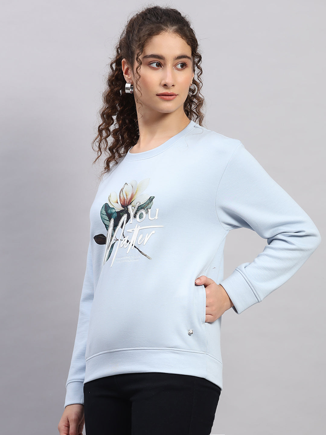 Women Sky Blue Printed Round Neck Full Sleeve Sweatshirt