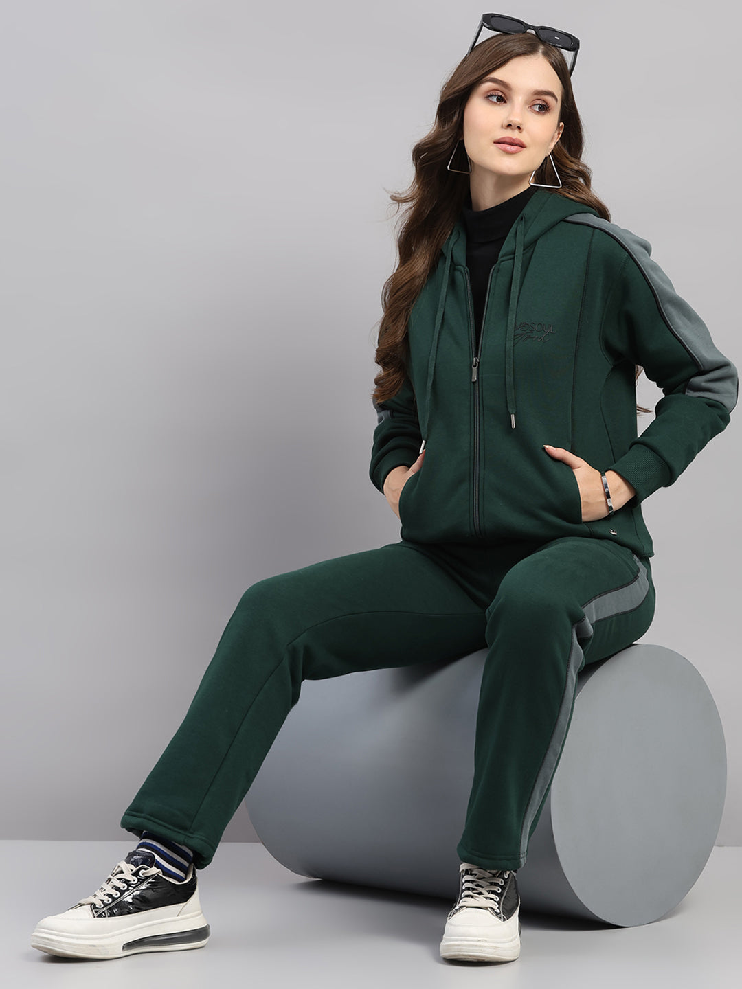 Women Green Printed Hooded Full Sleeve Winter Tracksuit