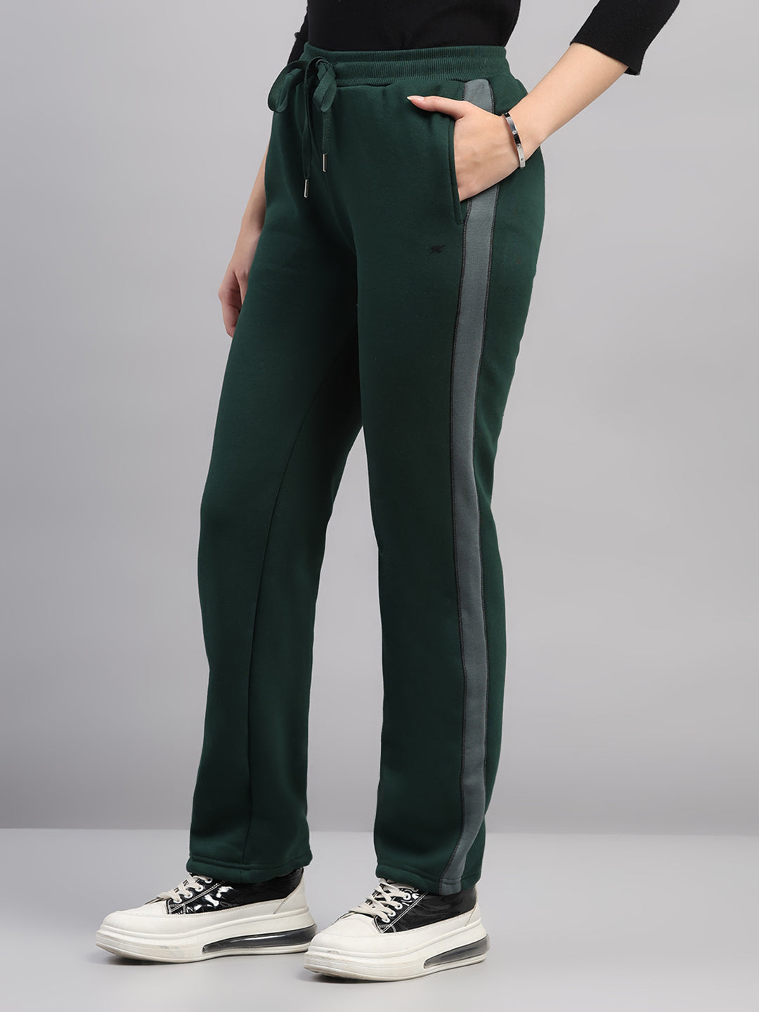 Women Green Printed Hooded Full Sleeve Winter Tracksuit