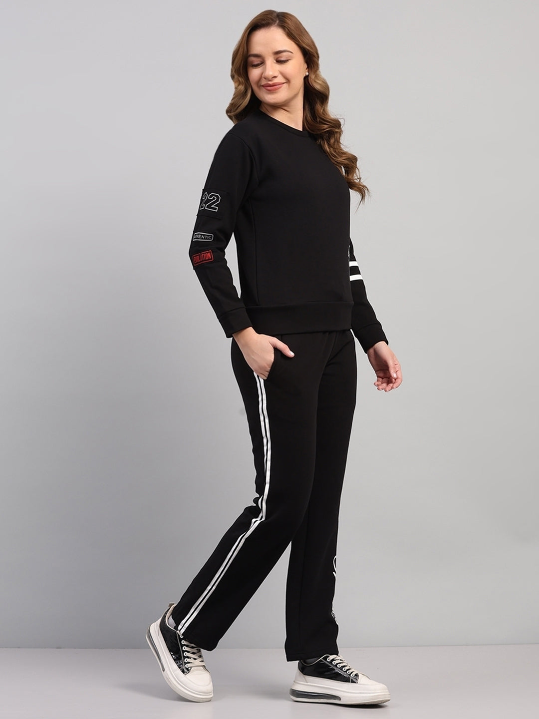 Women Black Printed Round Neck Full Sleeve Cords Set