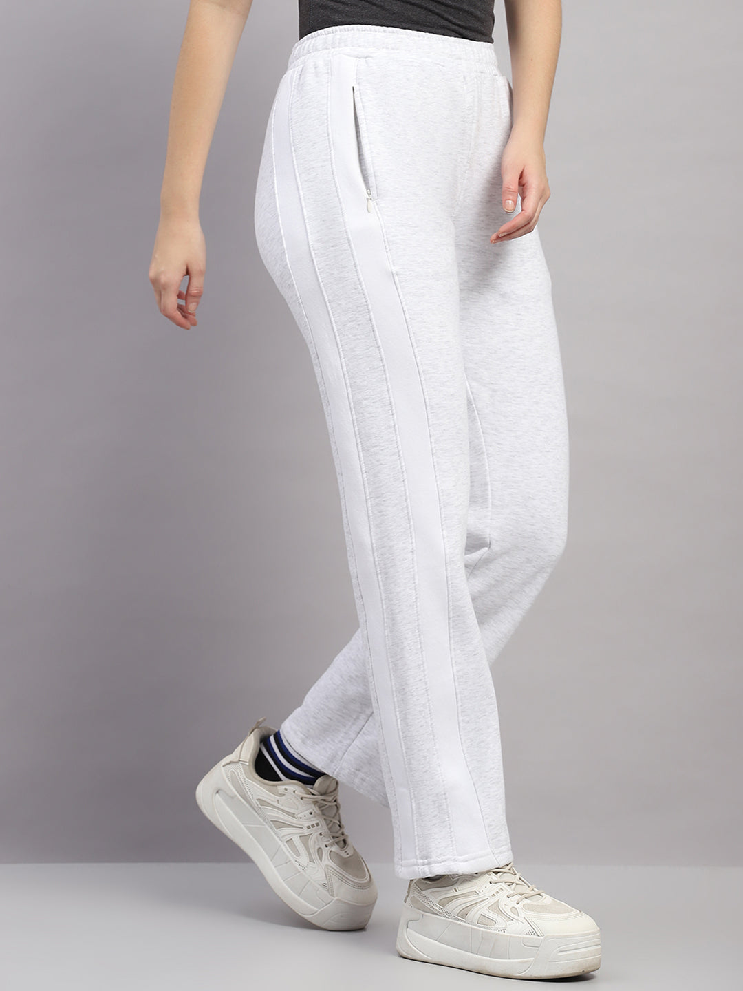 Women Off White Printed Regular Fit Winter Lower