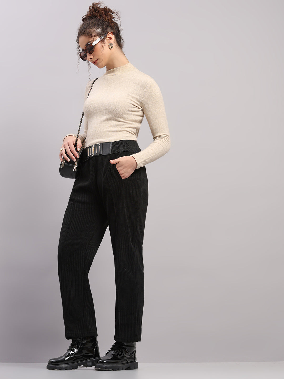 Women Black Self Design Regular Fit Winter Lower