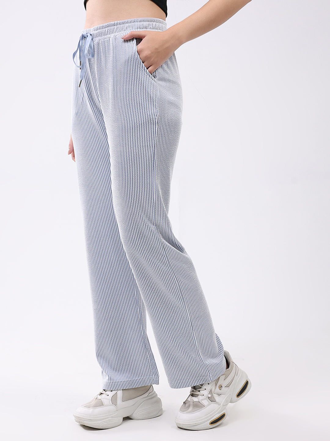 Women Blue Self Design Regular Fit Winte Lower