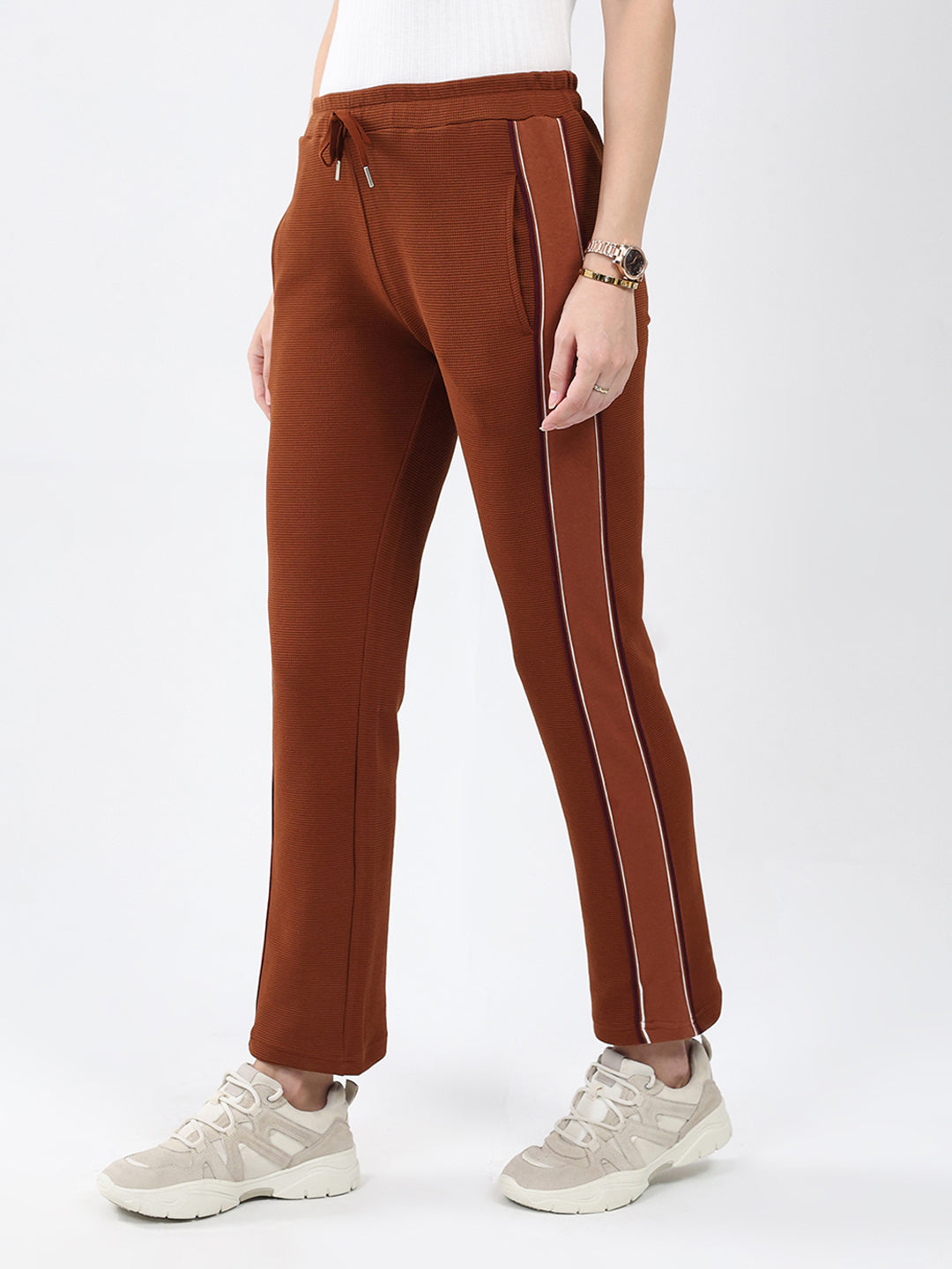 Women Brown Solid Regular Fit Winter Lower