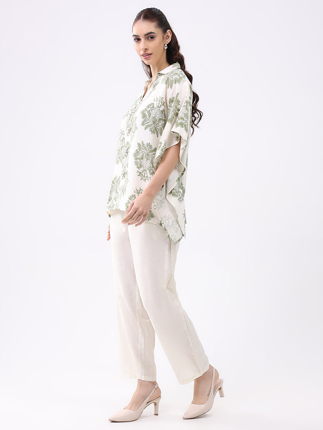 Women Cream Printed Collar Neck Cords Set