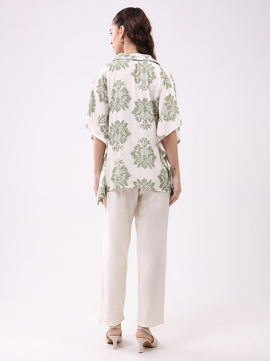 Women Cream Printed Collar Neck Cords Set