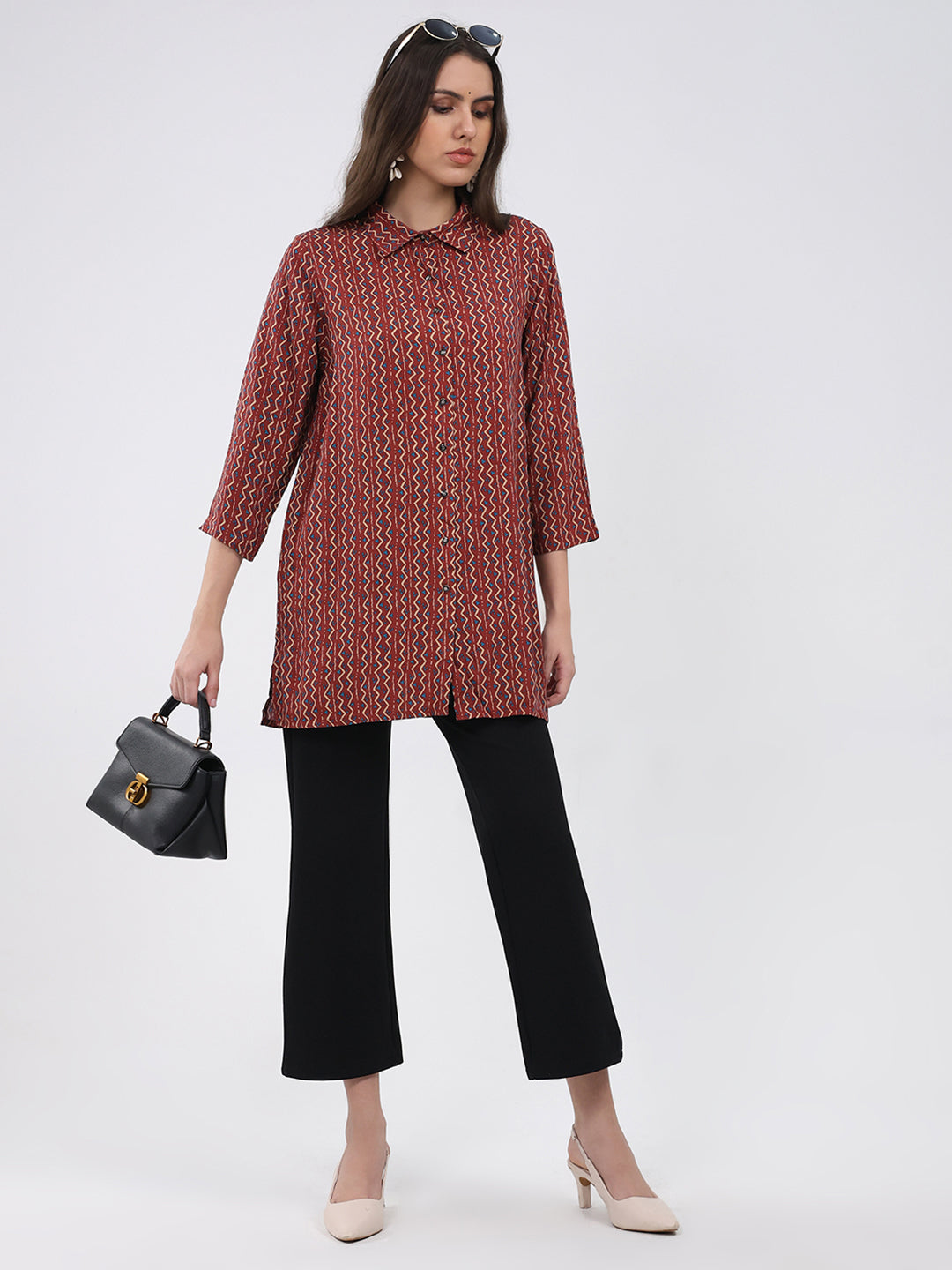 Women Maroon Printed Collar 3/4th Sleeve Winter Kurti