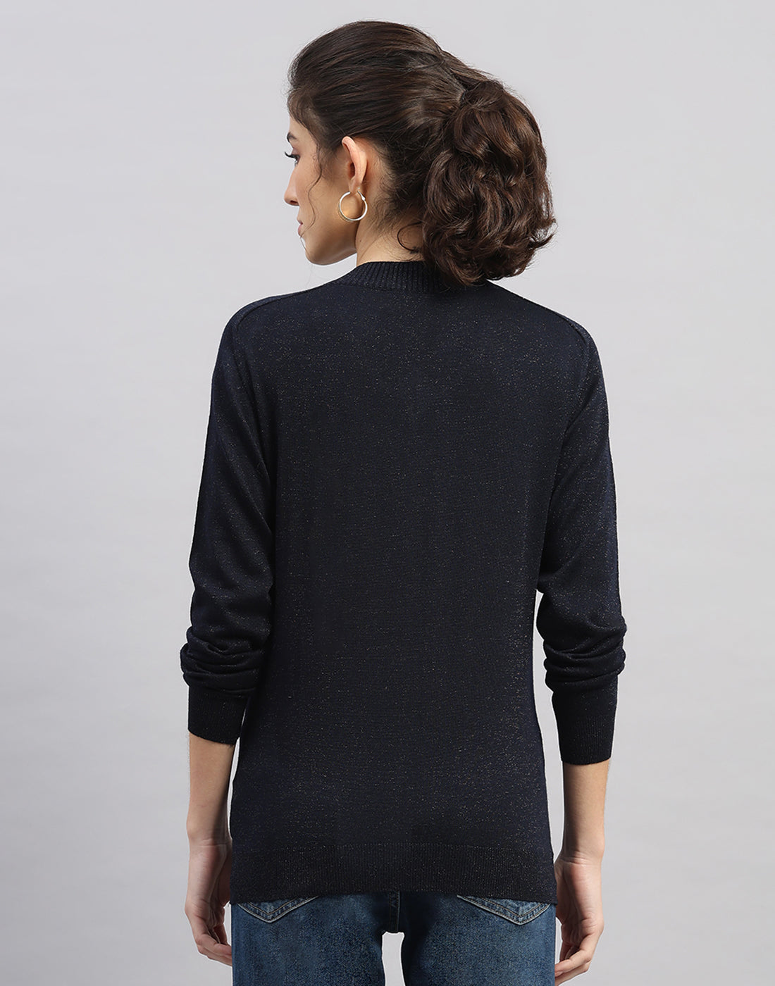 Women Black Self Design V Neck Full Sleeve Winter Top