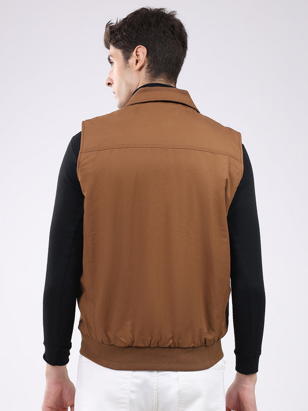 Men Brown Solid Collar Sleeveless Jacket
