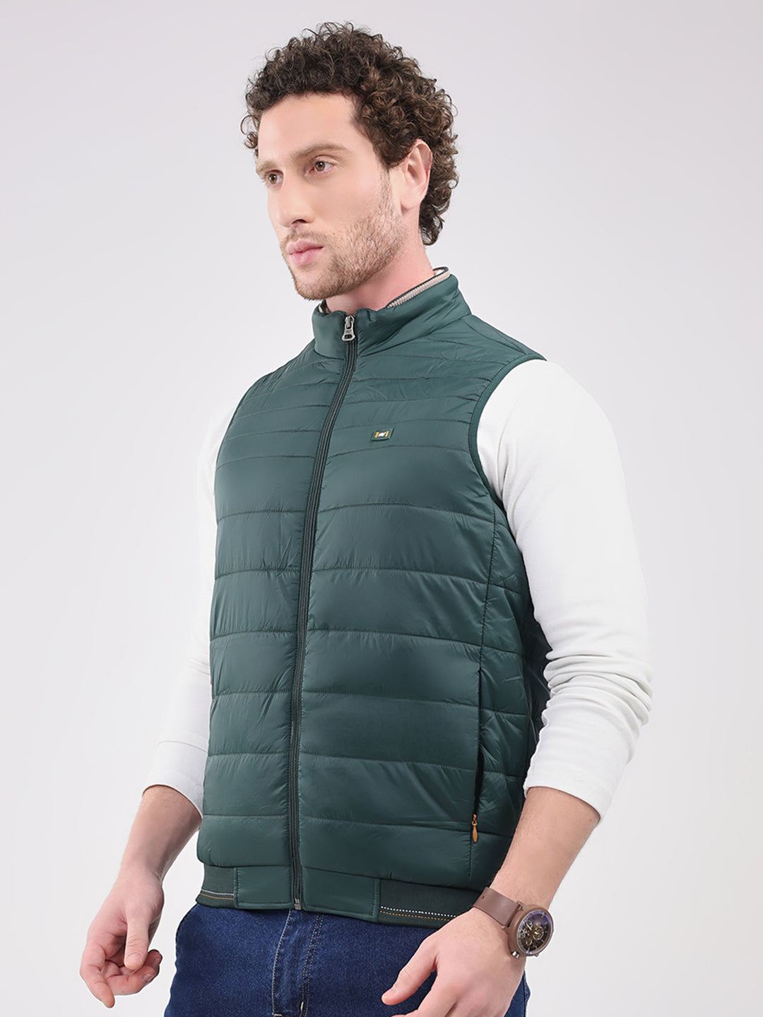 Men Green Solid Collar Sleeveless Jacket