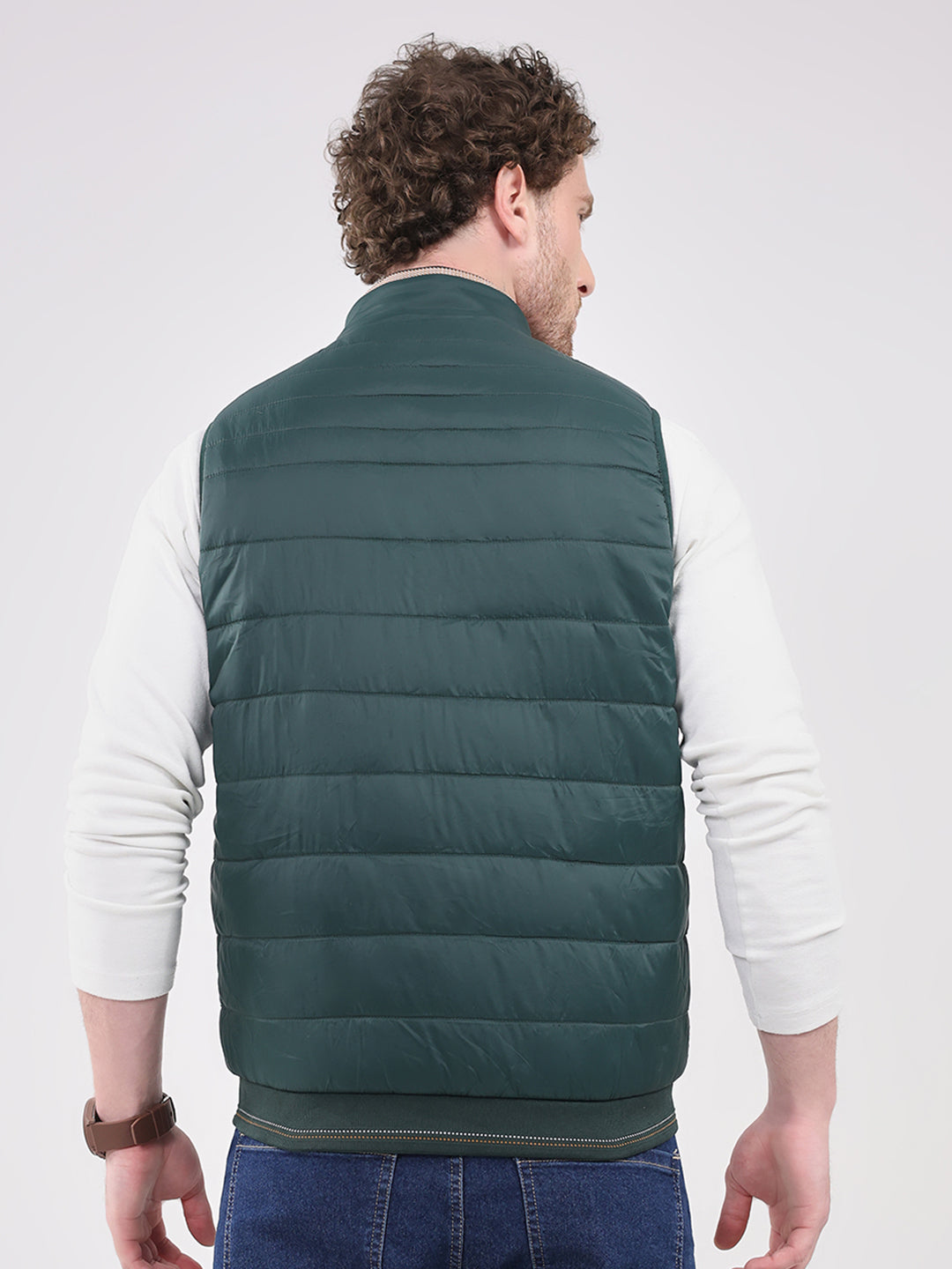 Men Green Solid Collar Sleeveless Jacket