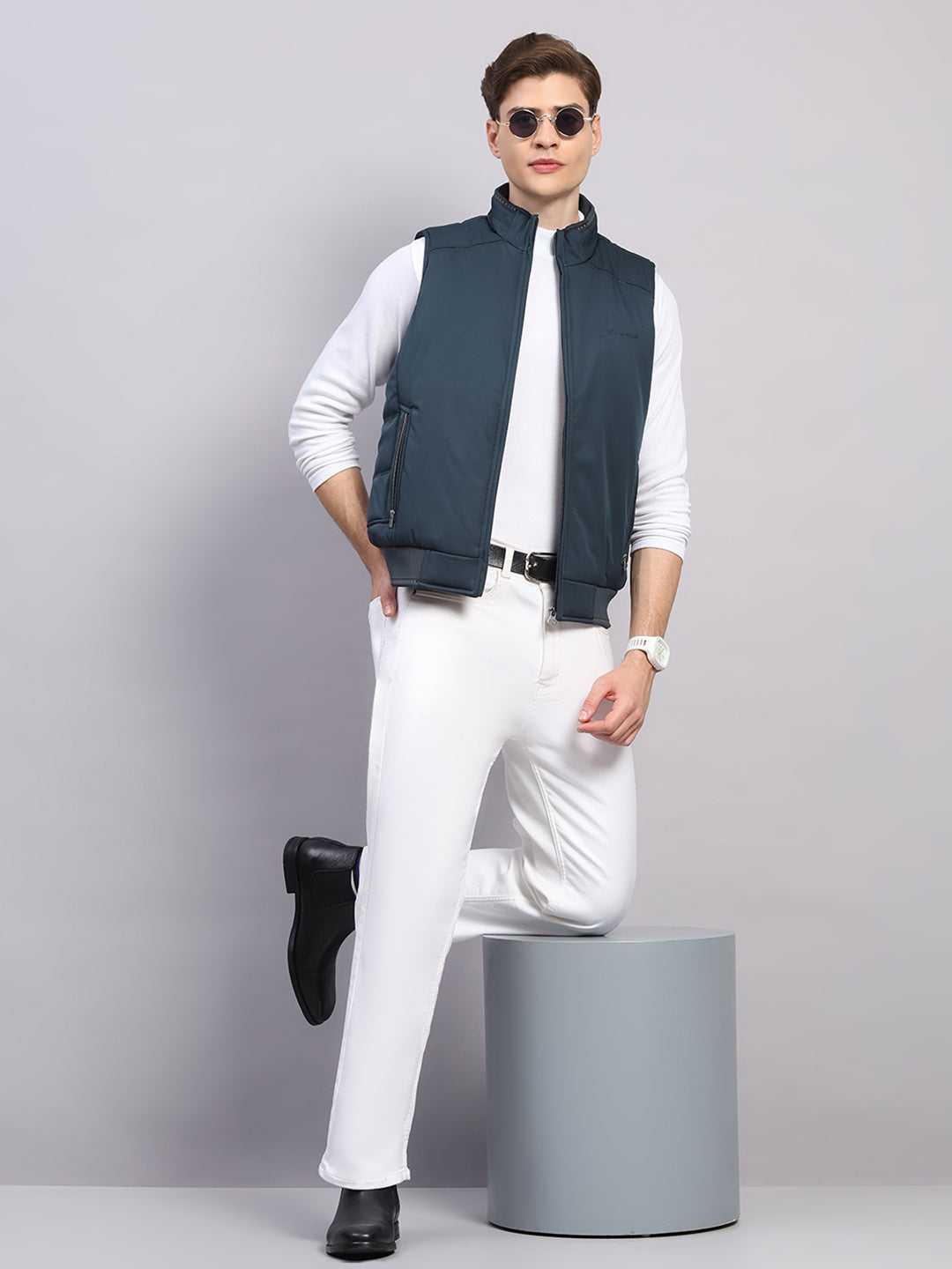 Men Teal Blue Solid Collar Sleeveless Jacket
