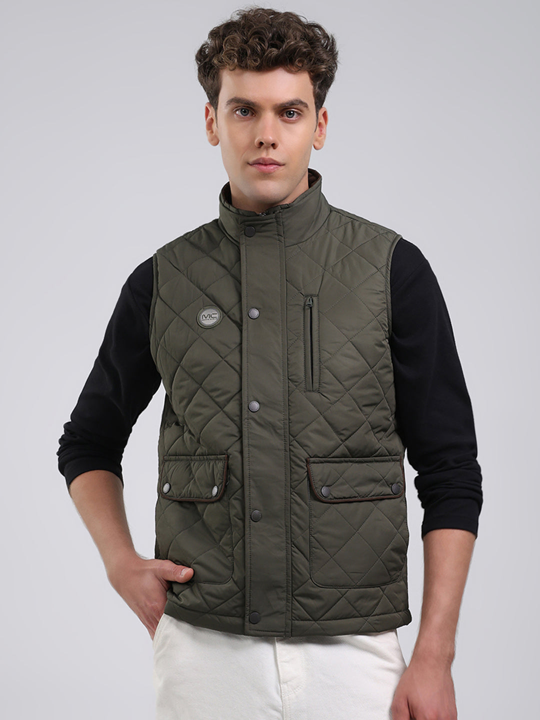 Men Green Solid Collar Sleeveless Jacket