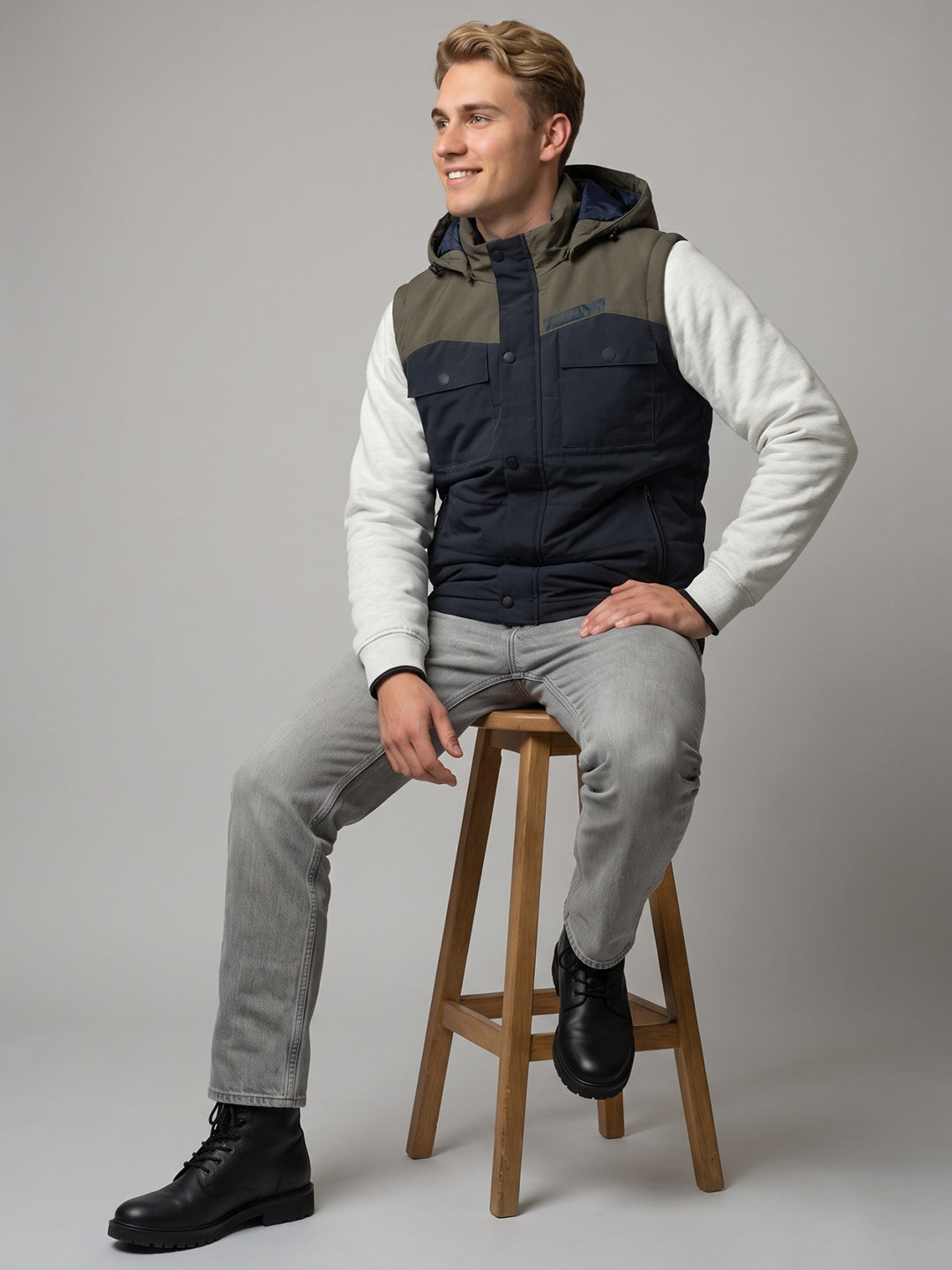 Men Navy Blue Solid Hooded Sleeveless Jacket