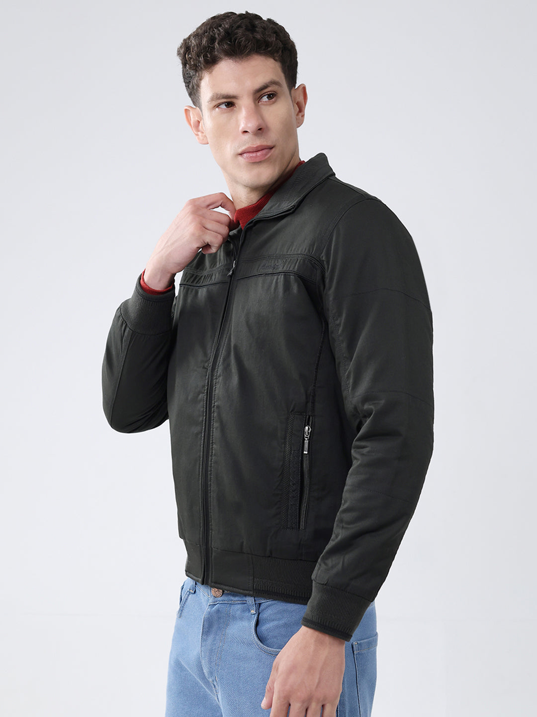 Men Olive Solid Collar Full Sleeve Jacket