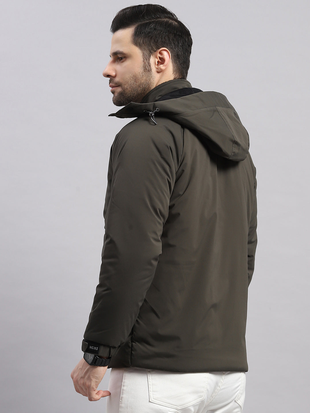 Men Olive Solid Hooded Full Sleeve Jacket