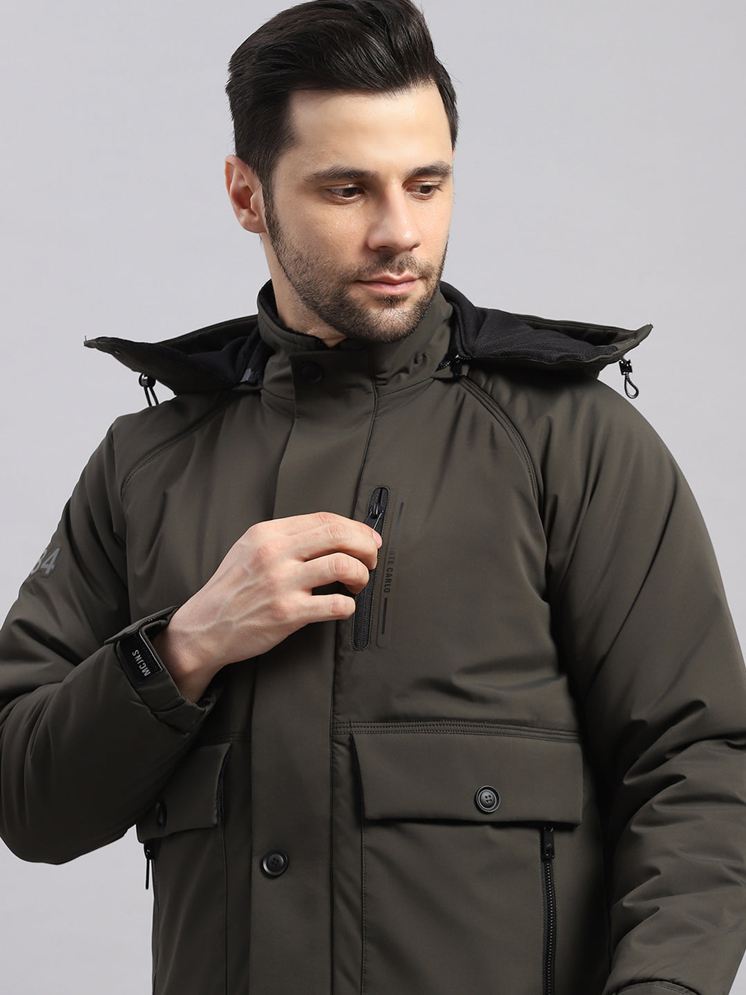 Men Olive Solid Hooded Full Sleeve Jacket
