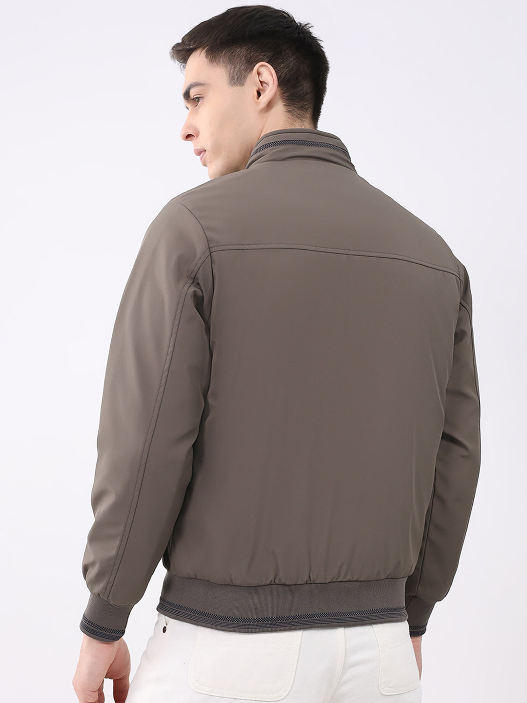 Men Brown Solid Collar Full Sleeve Jacket