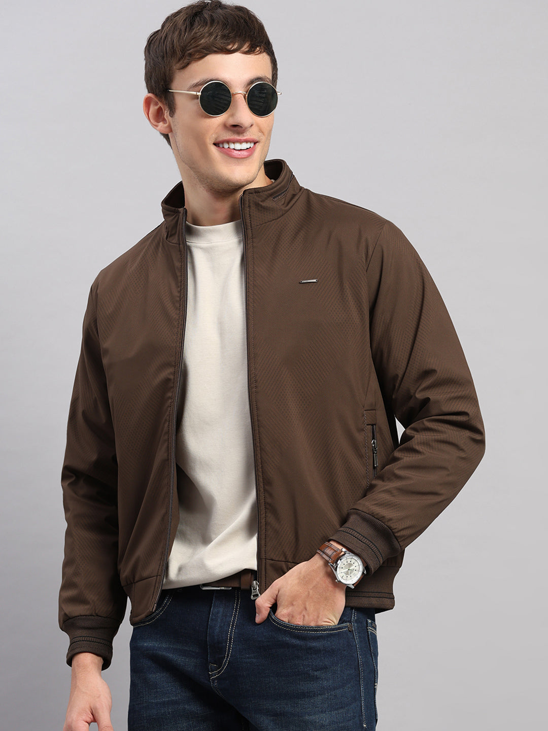 Men Brown Solid Stand Collar Full Sleeve Jacket