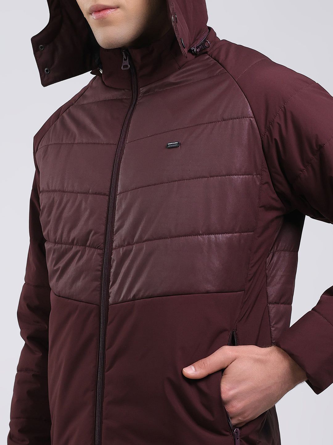Men Burgundy Solid Hooded Full Sleeve Jacket