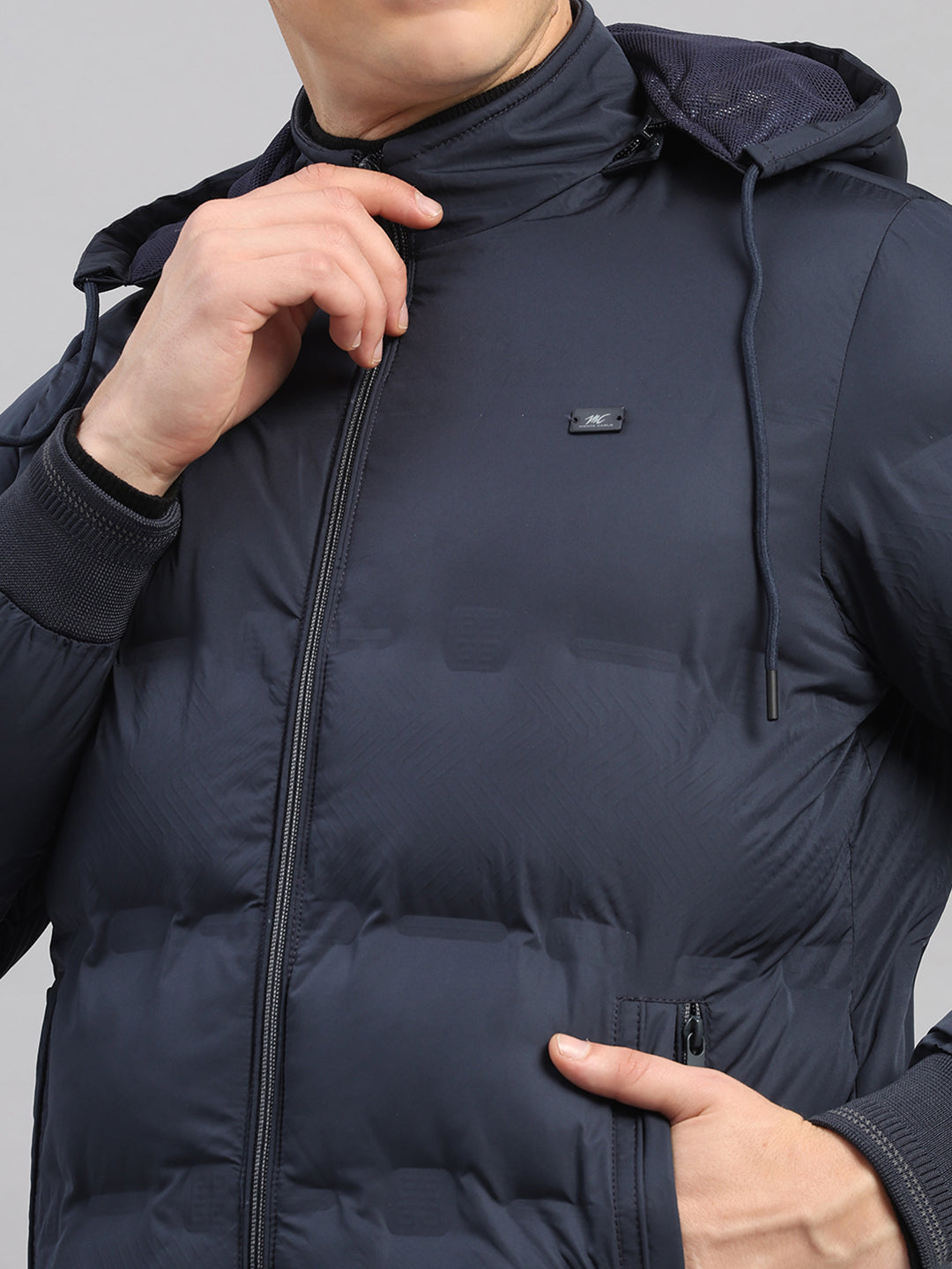 Men Navy Blue Solid Hooded Full Sleeve Jacket