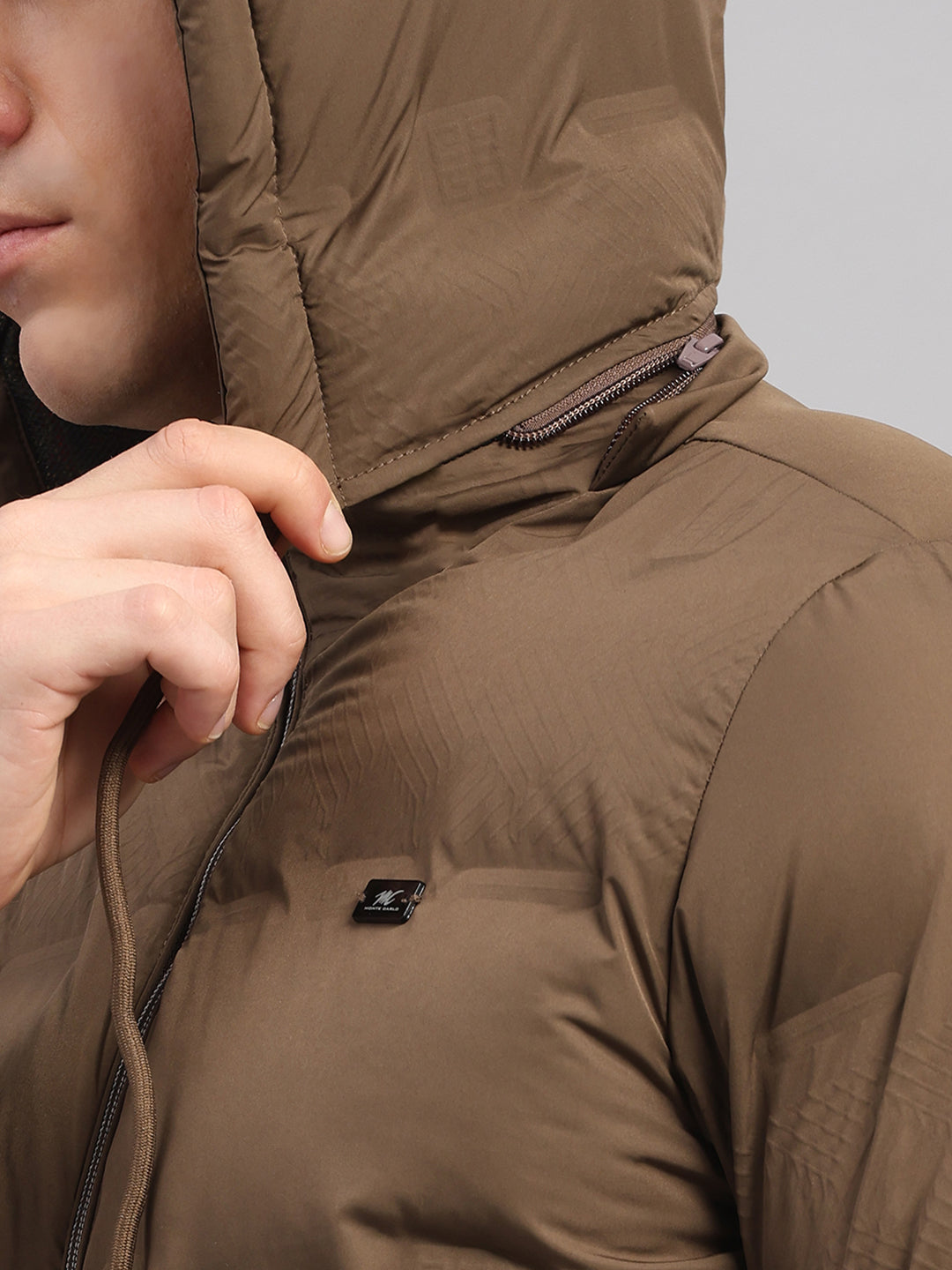 Men Brown Solid Hooded Full Sleeve Jacket