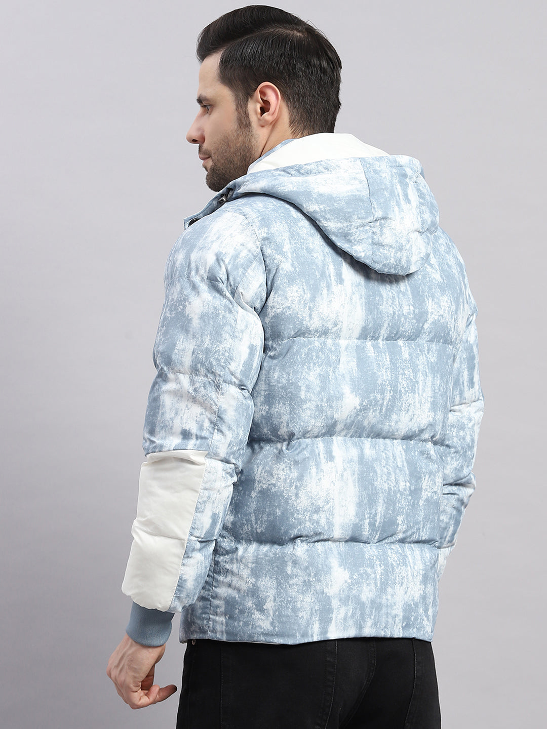 Men Sky Blue Solid Hooded Full Sleeve Jacket