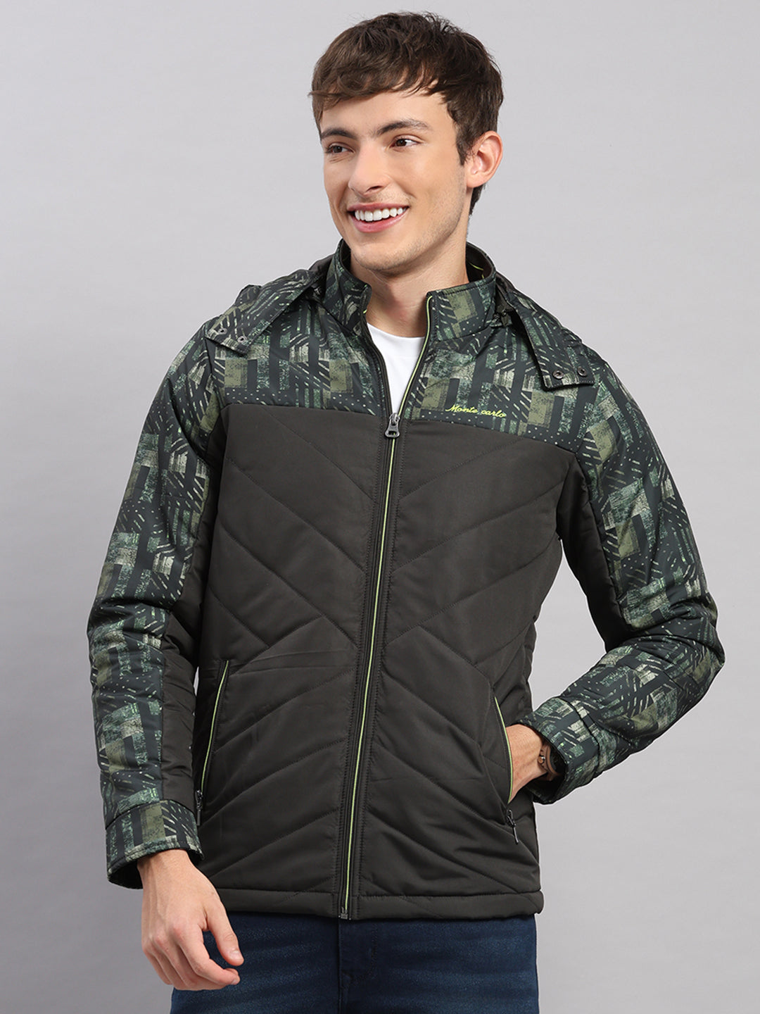 Men Olive Solid Hooded Full Sleeve Jacket