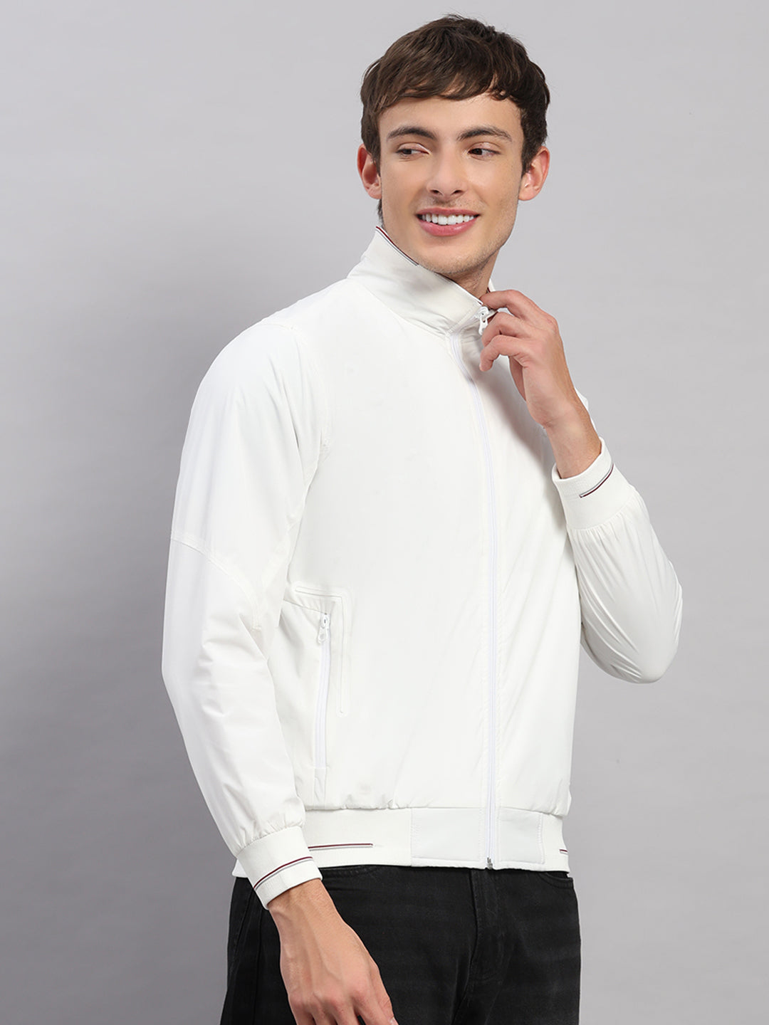Men White Solid Stand Collar Full Sleeve Jacket