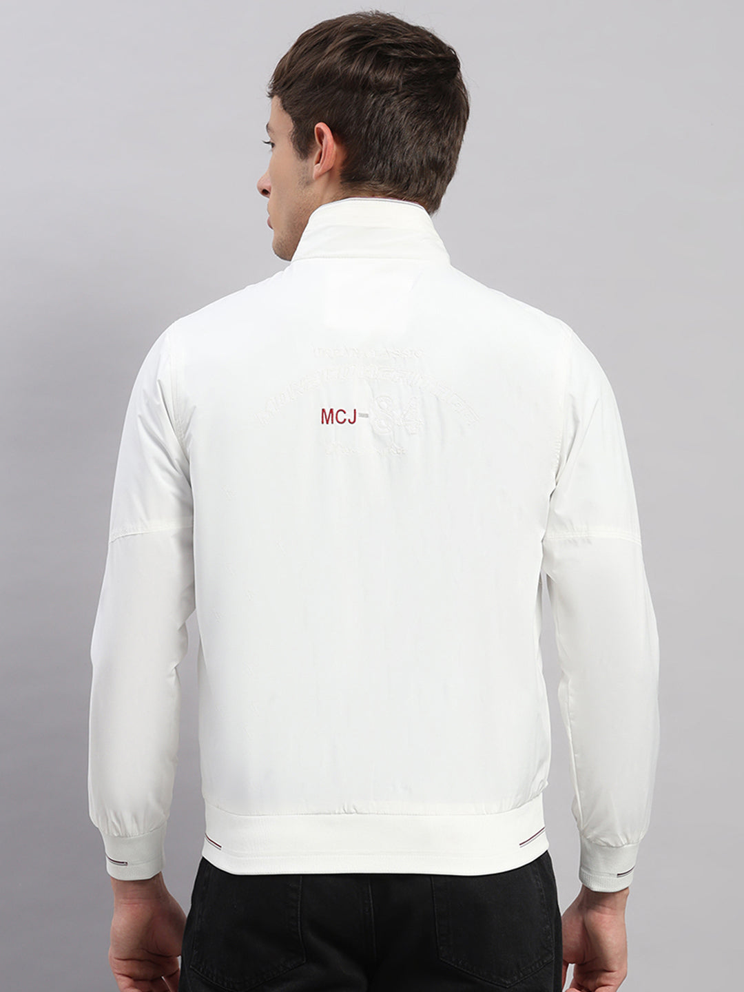Men White Solid Stand Collar Full Sleeve Jacket